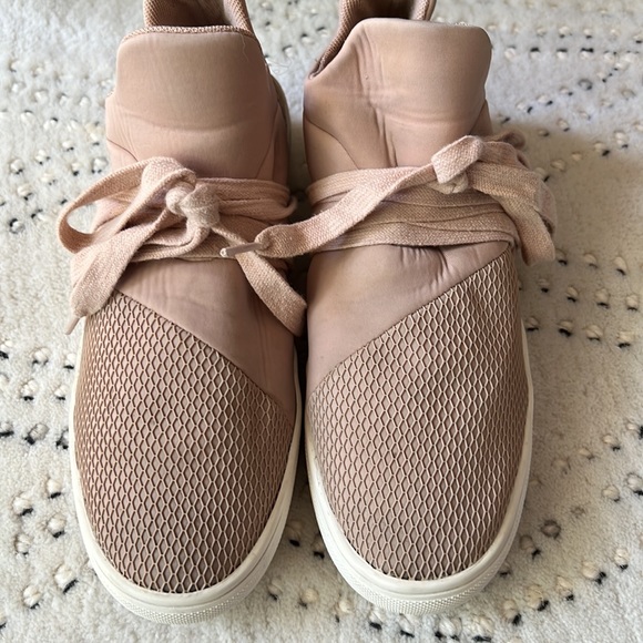 Steve Madden Lancer Sneakers - Picture 12 of 14